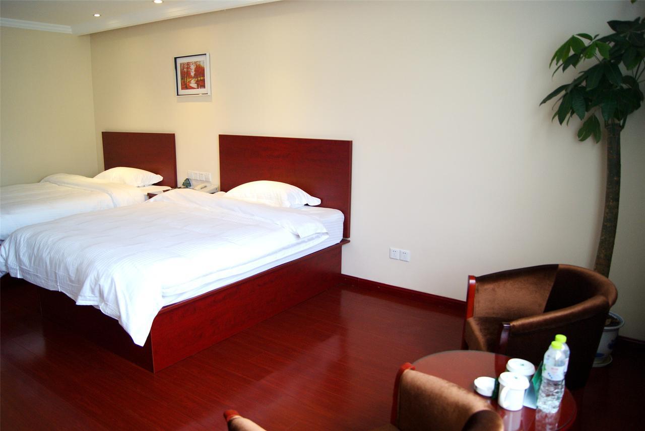Greentree Inn Henan Qinyang Middle Huaifu Road Express Hotel Exterior photo